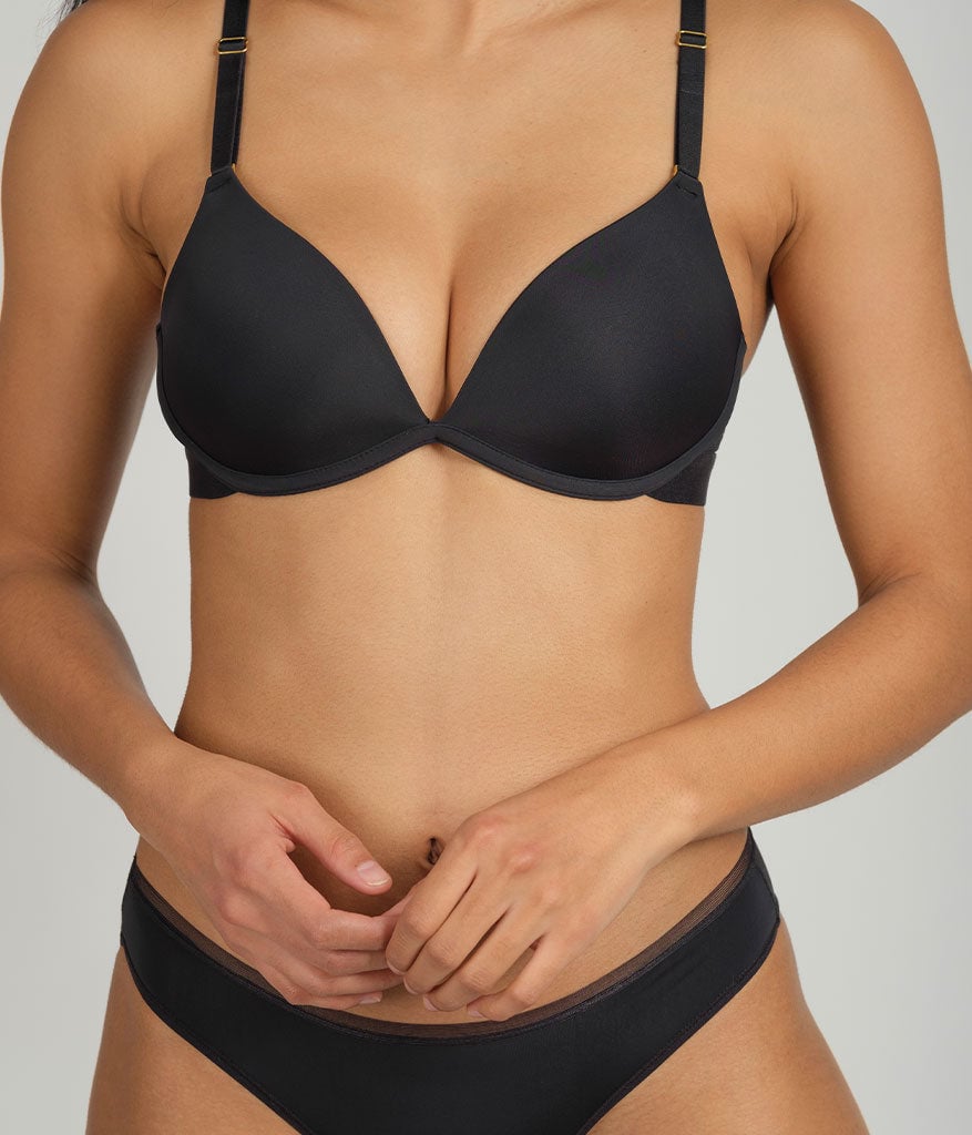 The Deep V No-Wire Push-Up: Jet Black